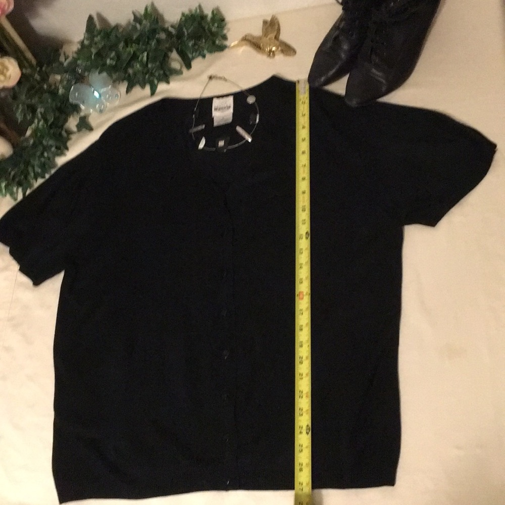 Bentley Short Sleeve Lightweight Sweater - Picture 7 of 8